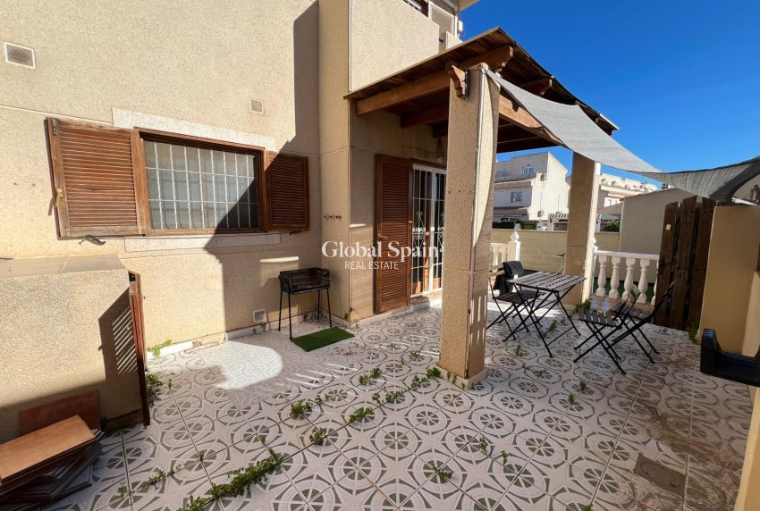 Venta - CASA -
ORIHUELA COSTA - Costa Blanca