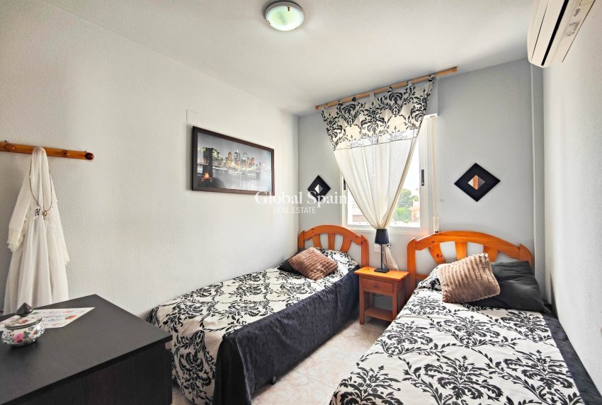 Venta - CASA -
ORIHUELA COSTA - Costa Blanca