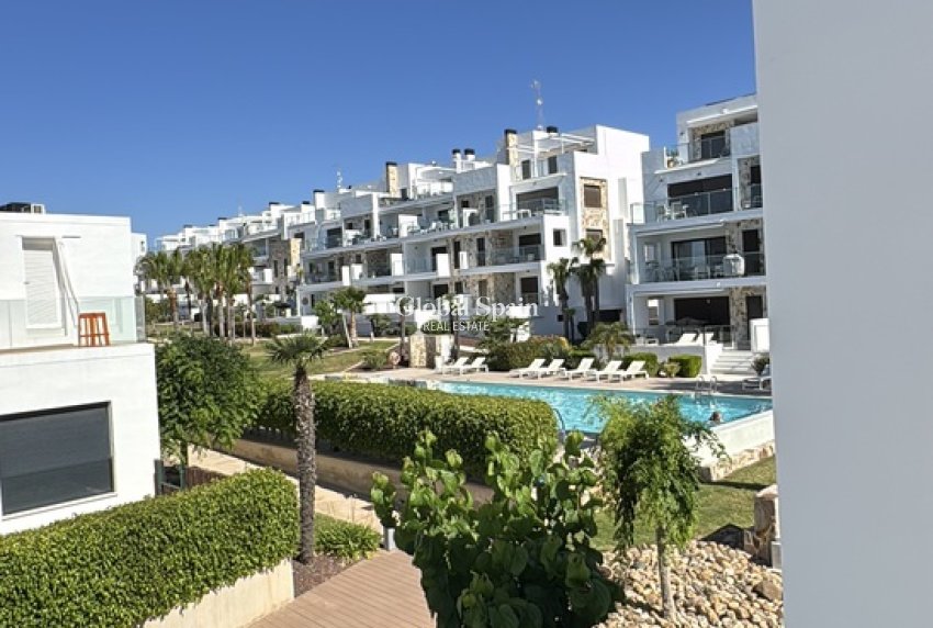 Venta - CASA -
ORIHUELA COSTA - Costa Blanca