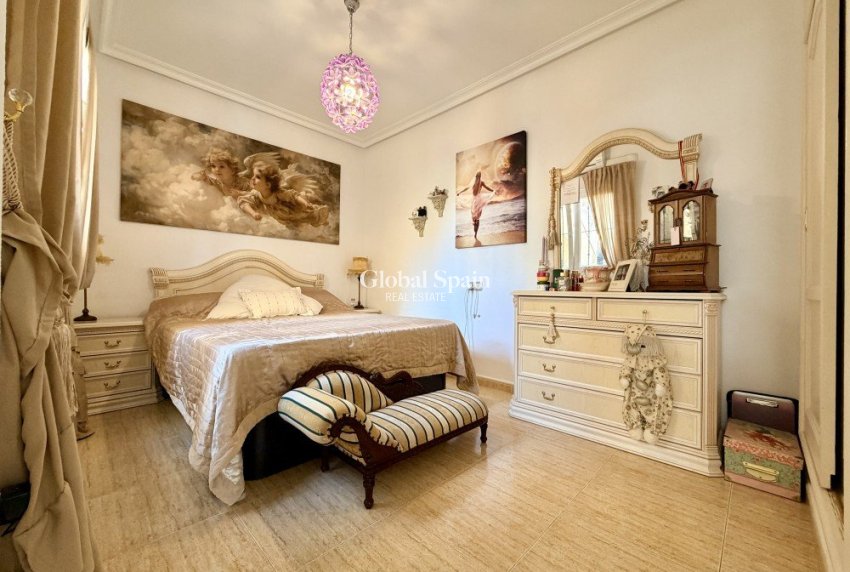 Venta - CASA -
ORIHUELA COSTA - Costa Blanca