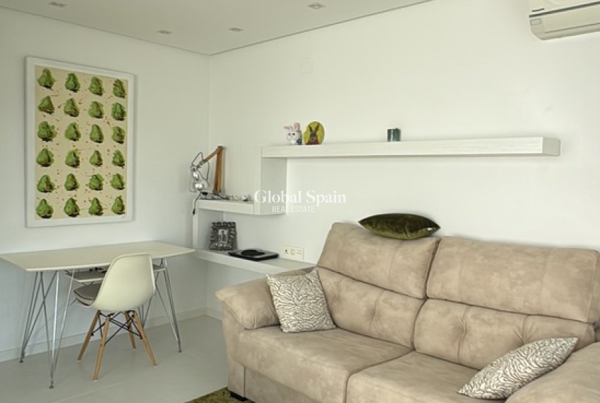 Venta - CASA -
ORIHUELA COSTA - Costa Blanca