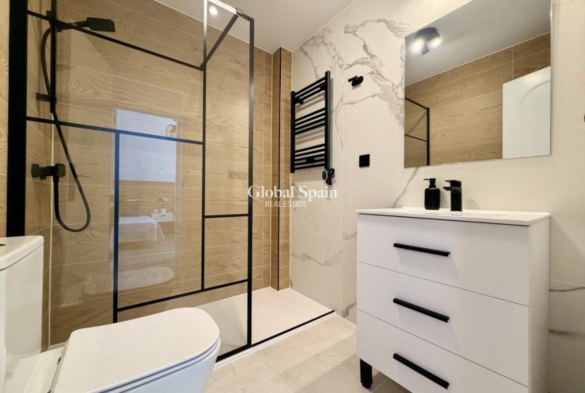 Venta - CASA -
ORIHUELA COSTA - Costa Blanca