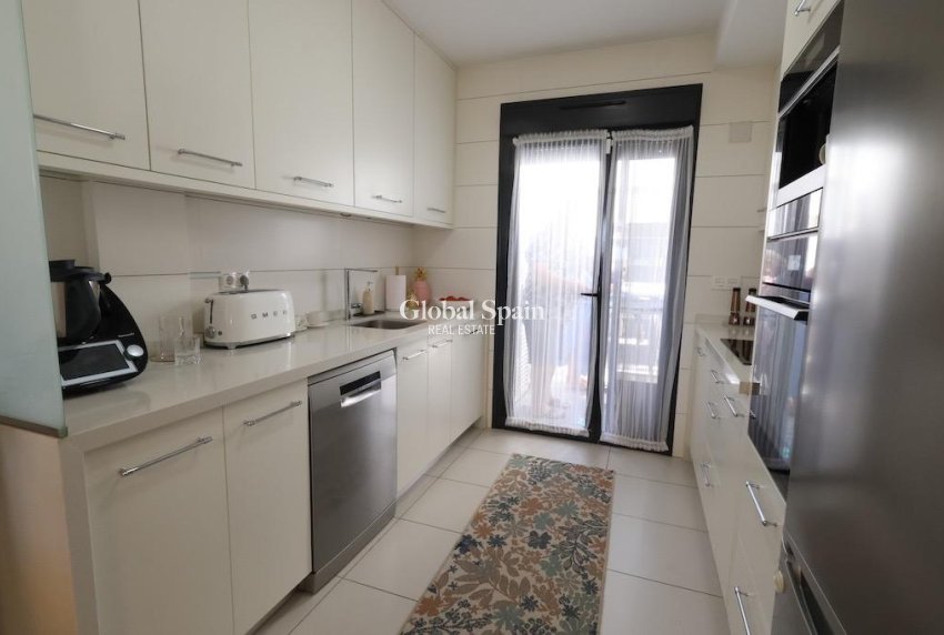 Venta - CASA -
ORIHUELA COSTA - Costa Blanca