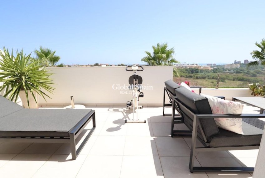 Venta - CASA -
ORIHUELA COSTA - Costa Blanca