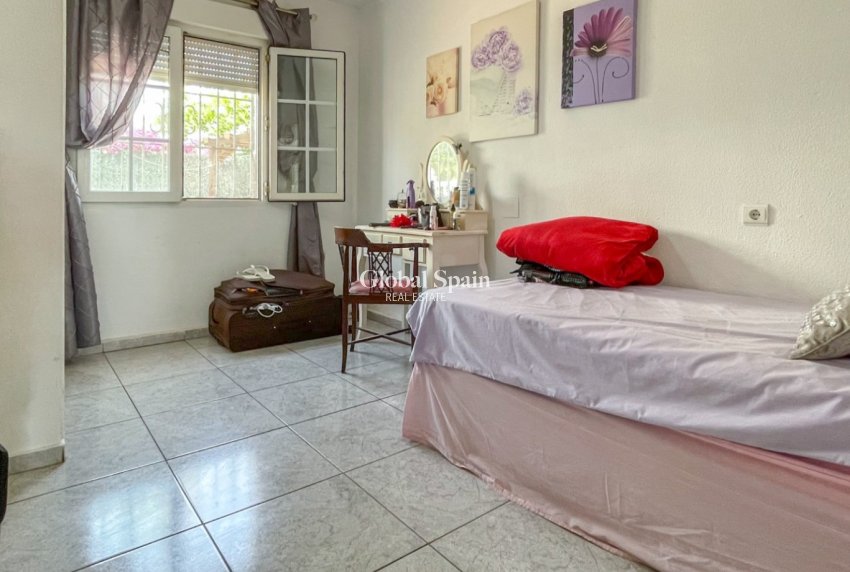 Venta - CASA -
ORIHUELA COSTA - Costa Blanca