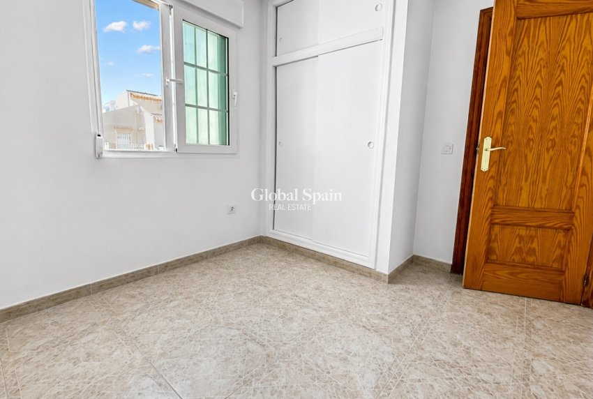 Venta - CASA -
ORIHUELA COSTA - Costa Blanca