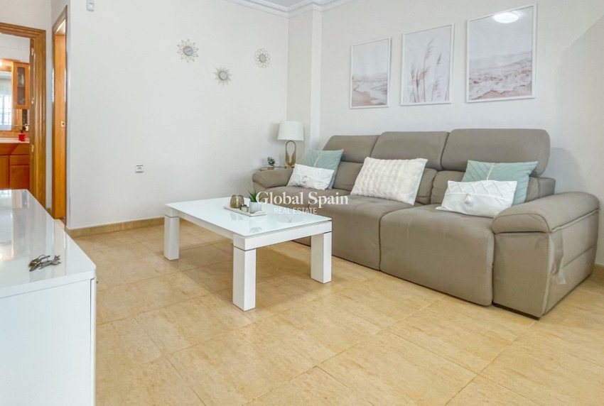 Venta - CASA -
ORIHUELA COSTA - Costa Blanca