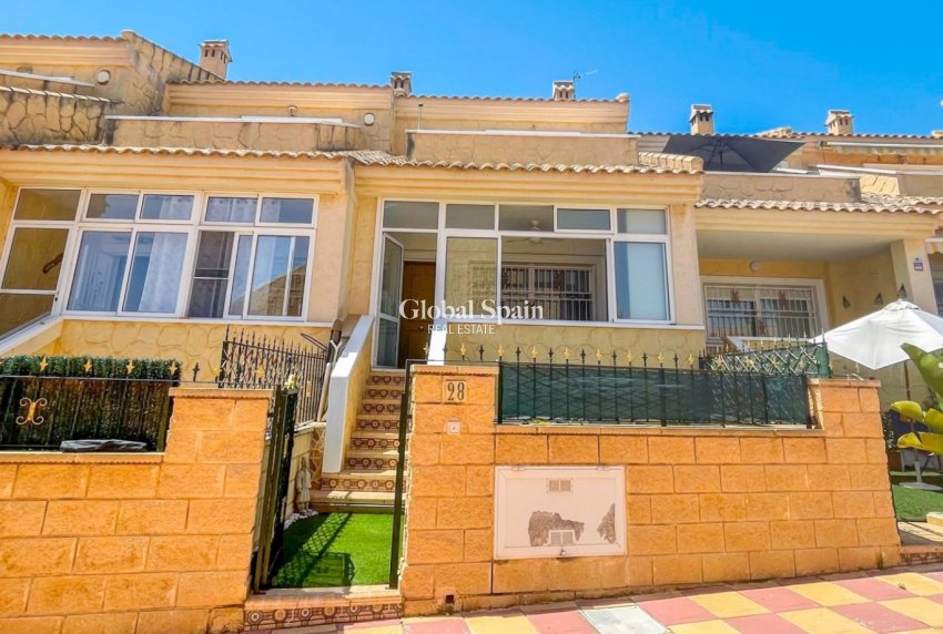 Venta - CASA -
ORIHUELA COSTA - Costa Blanca