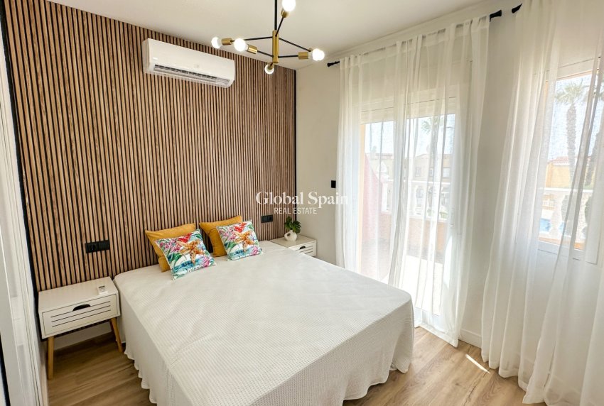 Venta - CASA -
ORIHUELA COSTA - Costa Blanca
