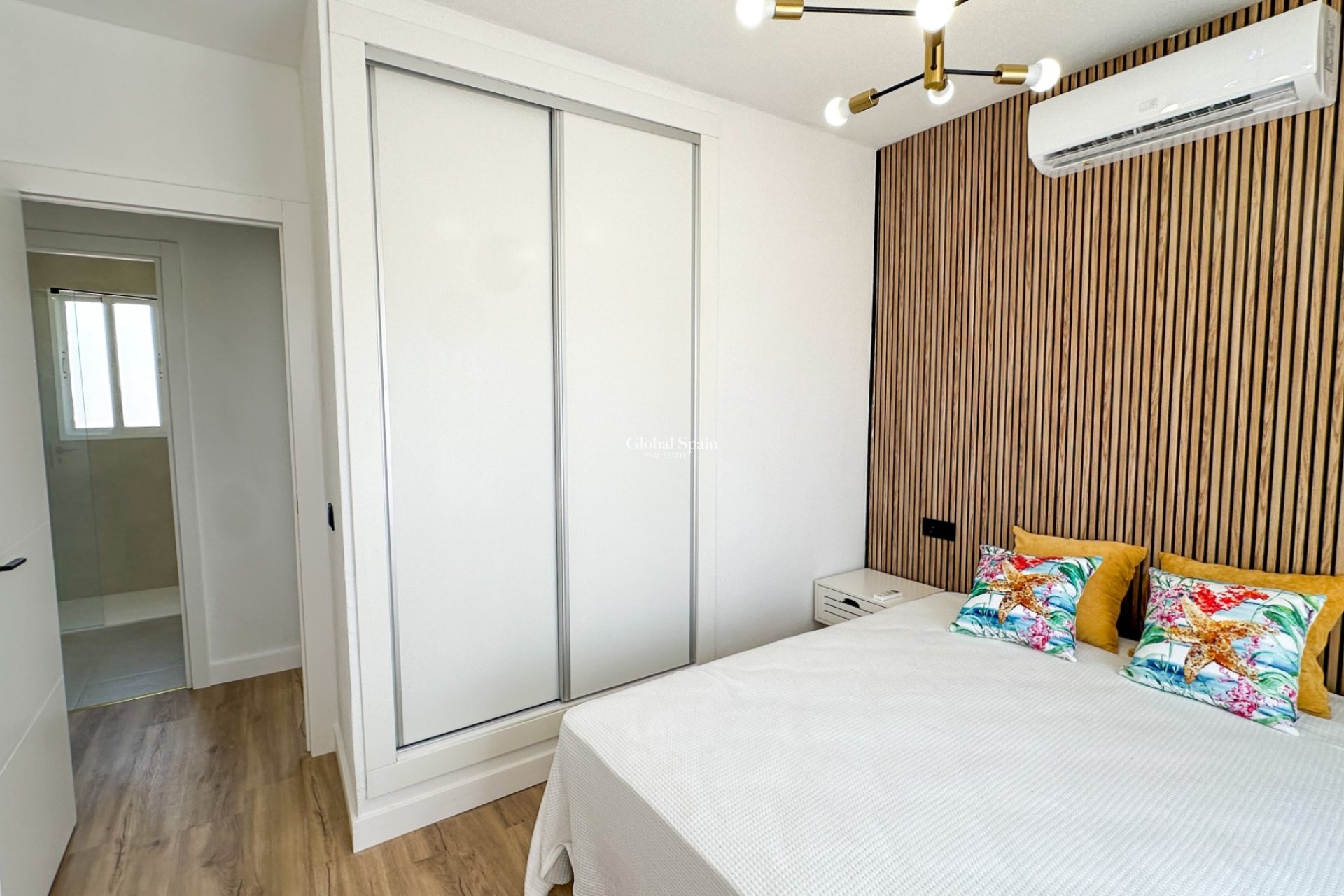Venta - CASA -
ORIHUELA COSTA - Costa Blanca