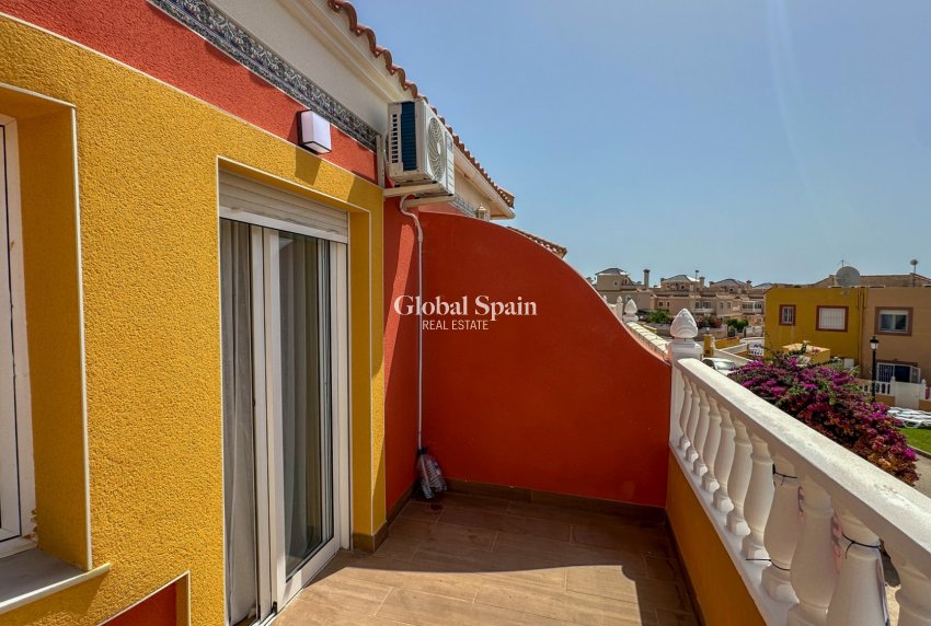 Venta - CASA -
ORIHUELA COSTA - Costa Blanca