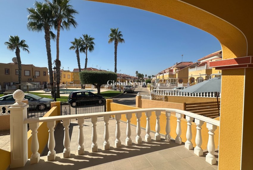 Venta - CASA -
ORIHUELA COSTA - Costa Blanca