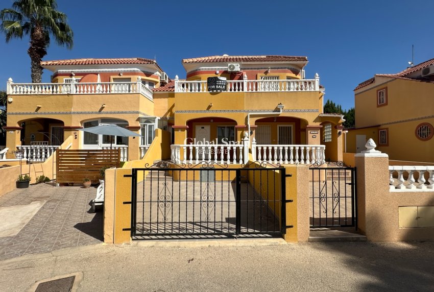 Venta - CASA -
ORIHUELA COSTA - Costa Blanca