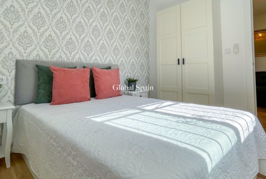 Venta - CASA -
ORIHUELA COSTA - Costa Blanca