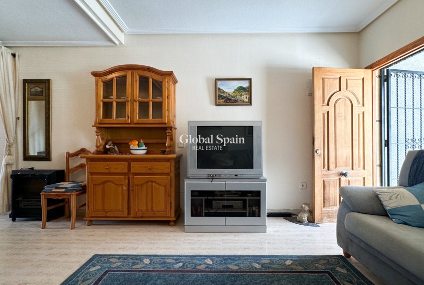 Venta - CASA -
ORIHUELA COSTA - Costa Blanca