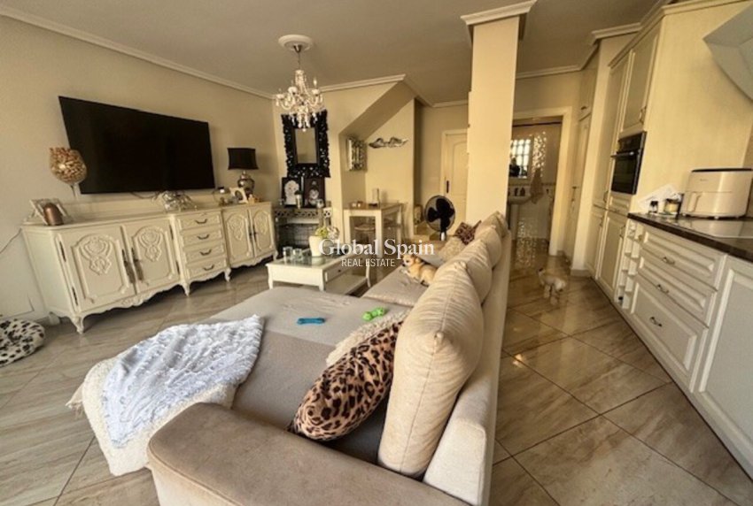 Venta - CASA -
ORIHUELA COSTA - Inland