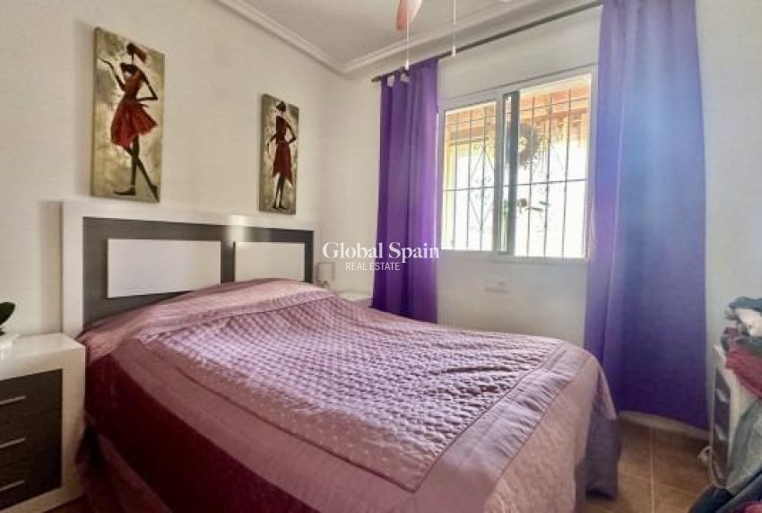 Venta - Casa -
ORIHUELA COSTA - La Florida