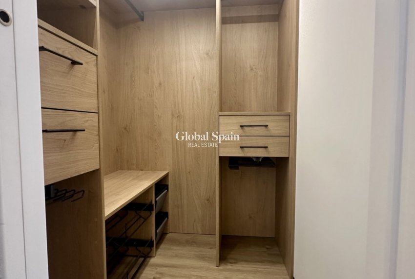 Venta - CASA -
ORIHUELA COSTA - La Florida