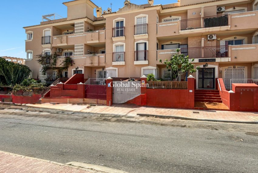 Venta - CASA -
ORIHUELA COSTA - La Florida
