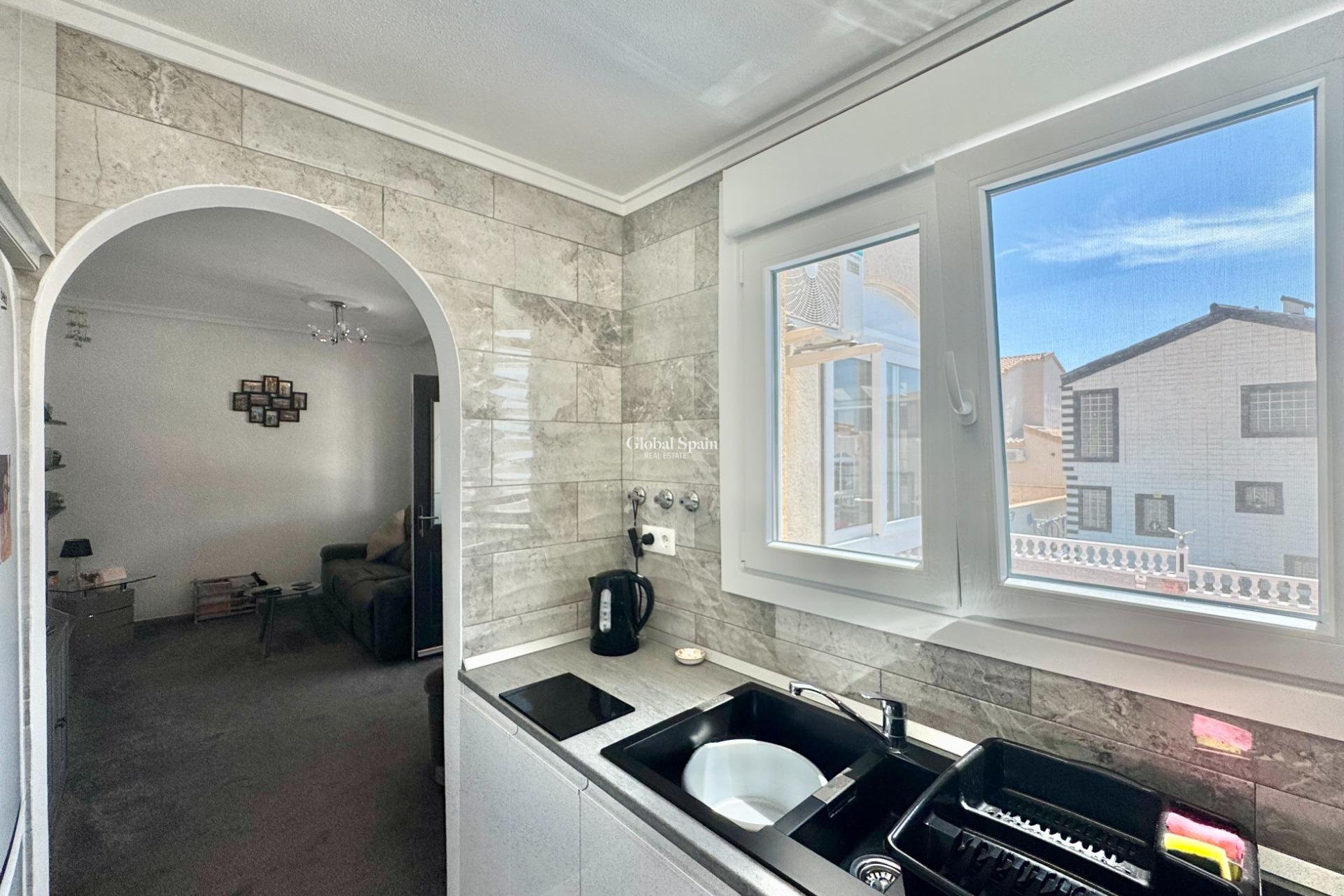 Venta - CASA -
ORIHUELA COSTA - La Florida