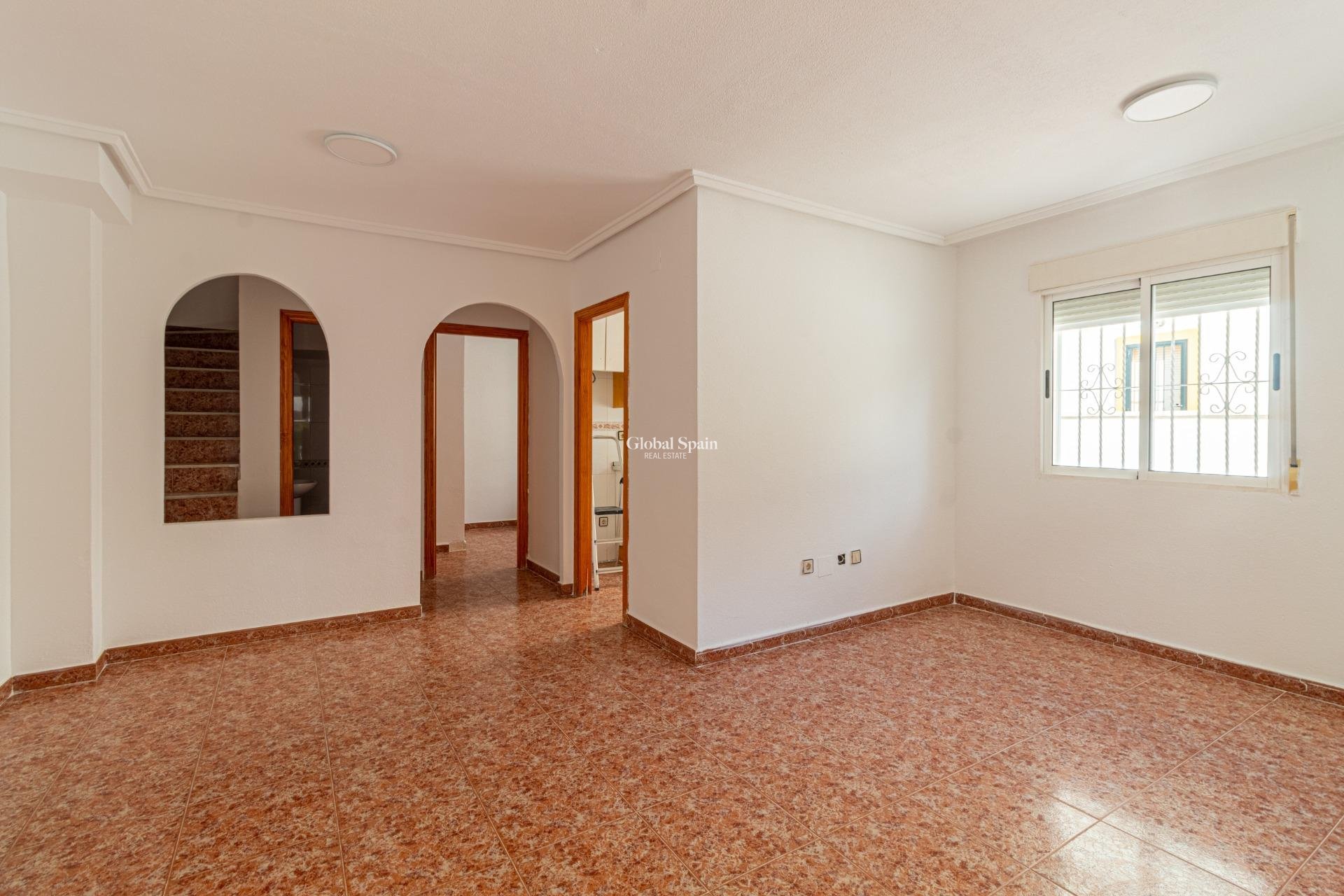 Venta - CASA -
ORIHUELA COSTA - La Florida