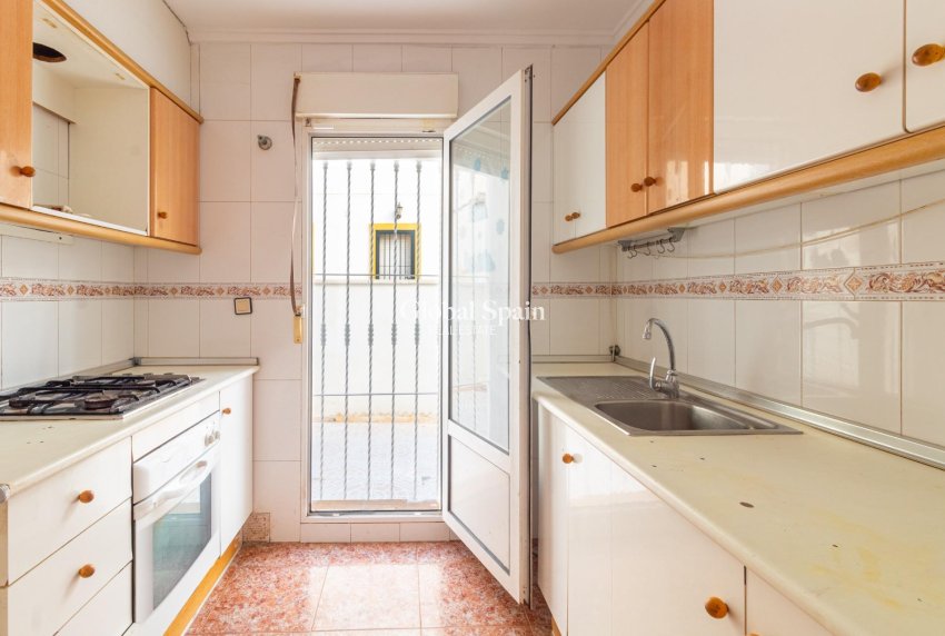 Venta - CASA -
ORIHUELA COSTA - La Florida