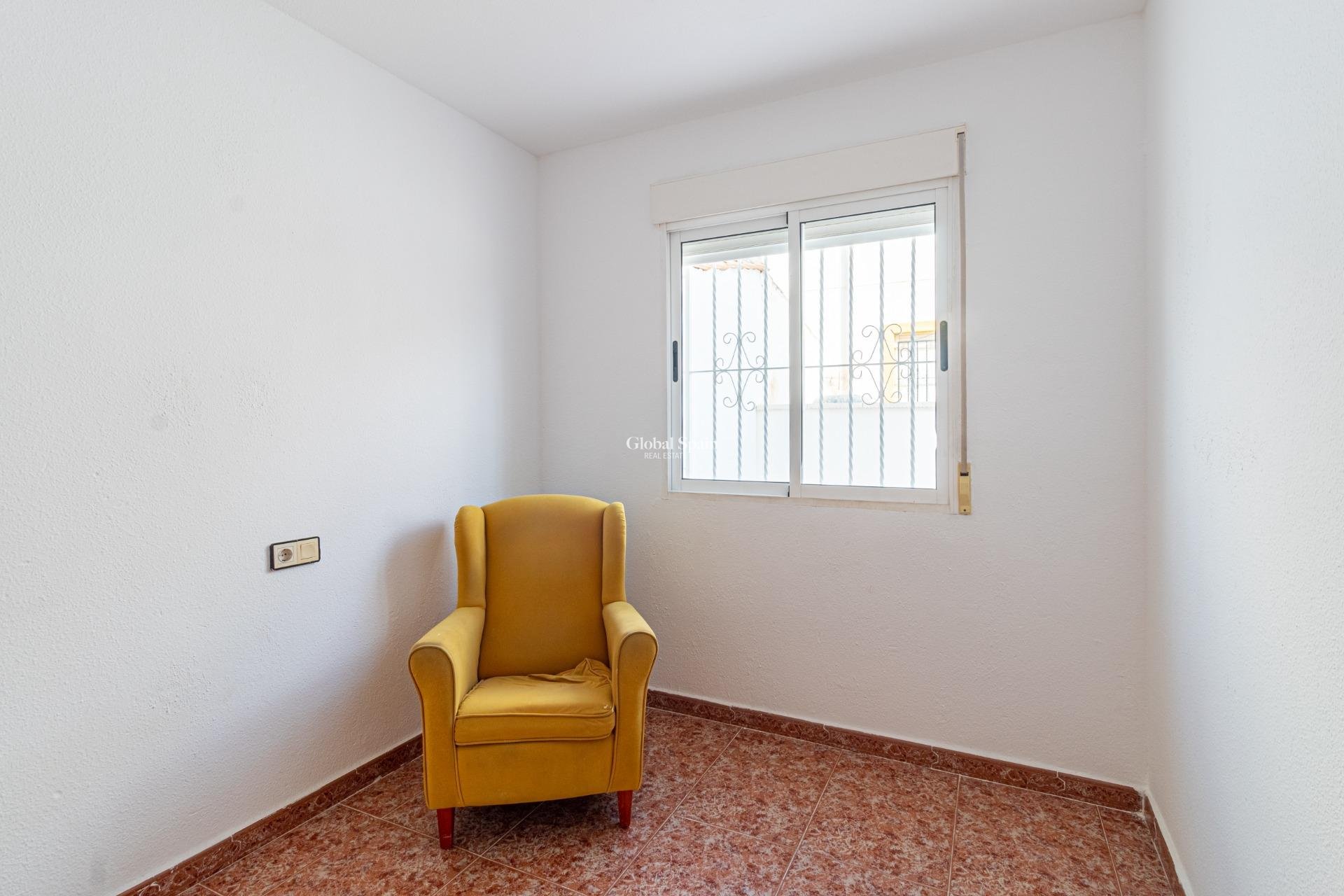 Venta - CASA -
ORIHUELA COSTA - La Florida