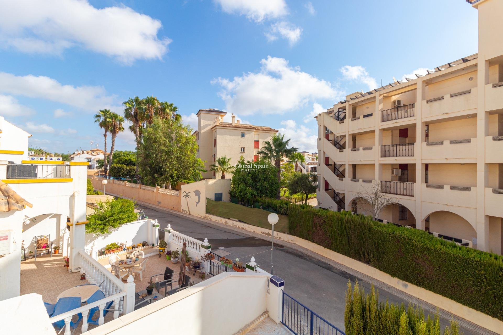 Venta - CASA -
ORIHUELA COSTA - La Florida