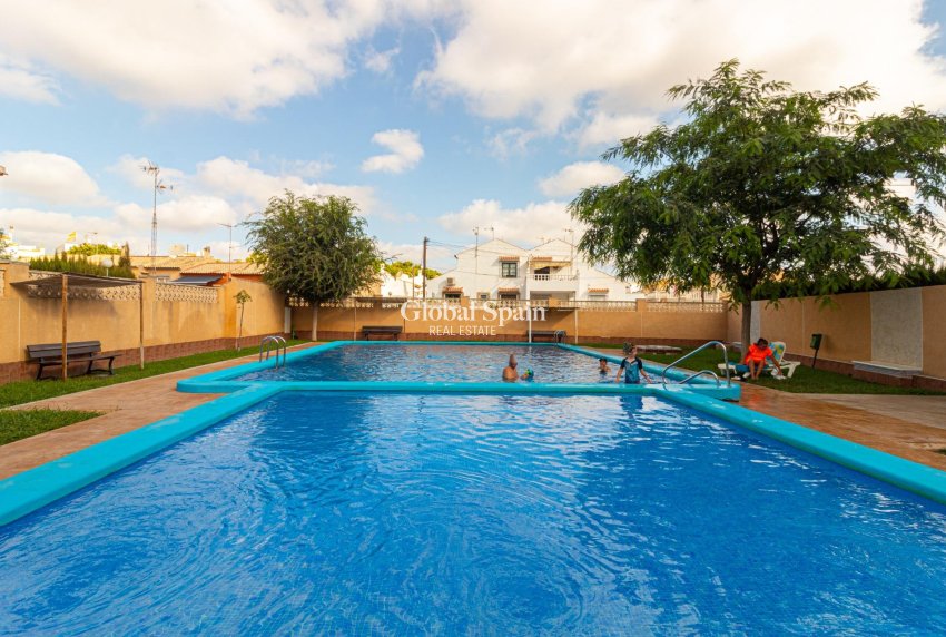 Venta - CASA -
ORIHUELA COSTA - La Florida