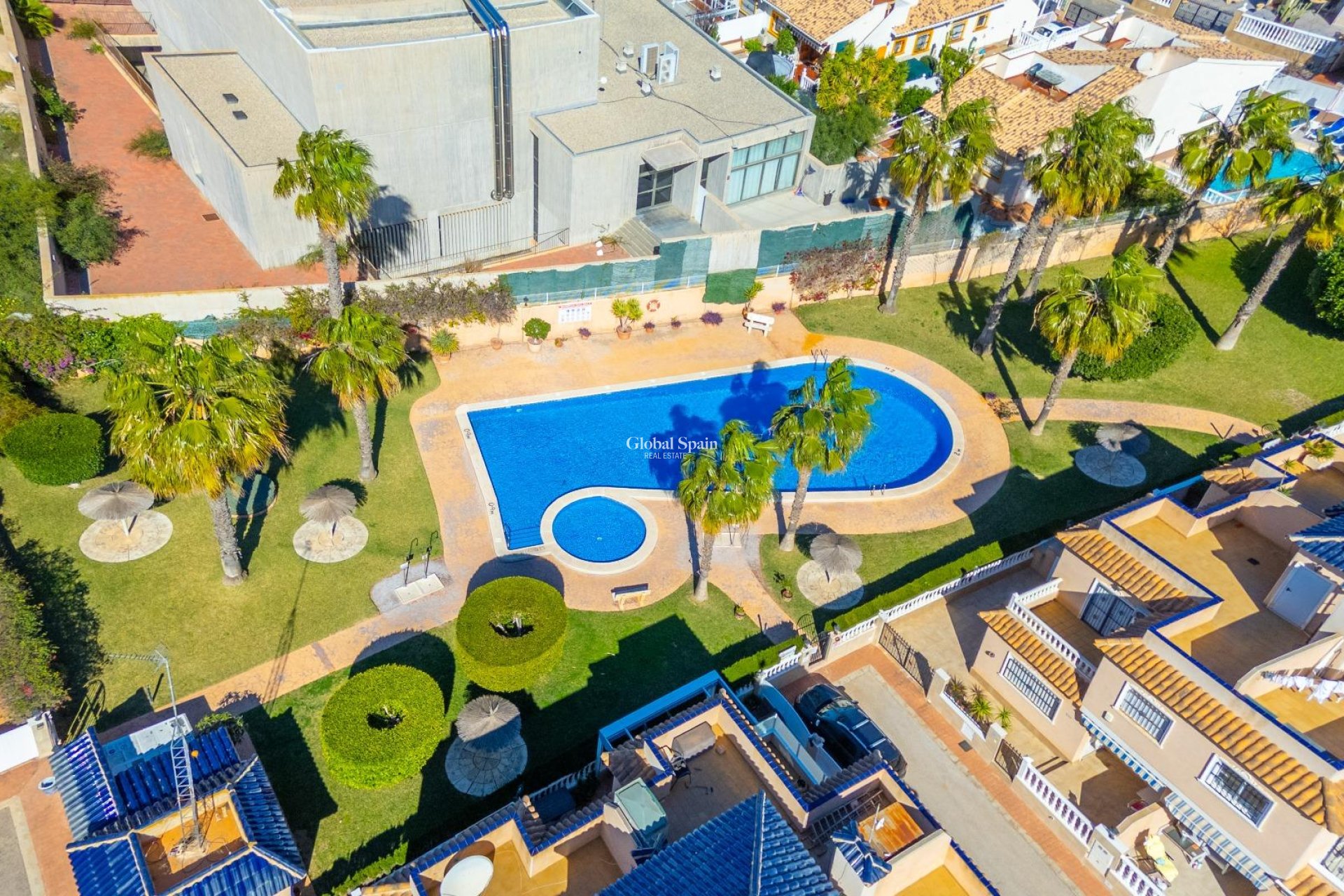 Venta - CASA -
ORIHUELA COSTA - La Regia