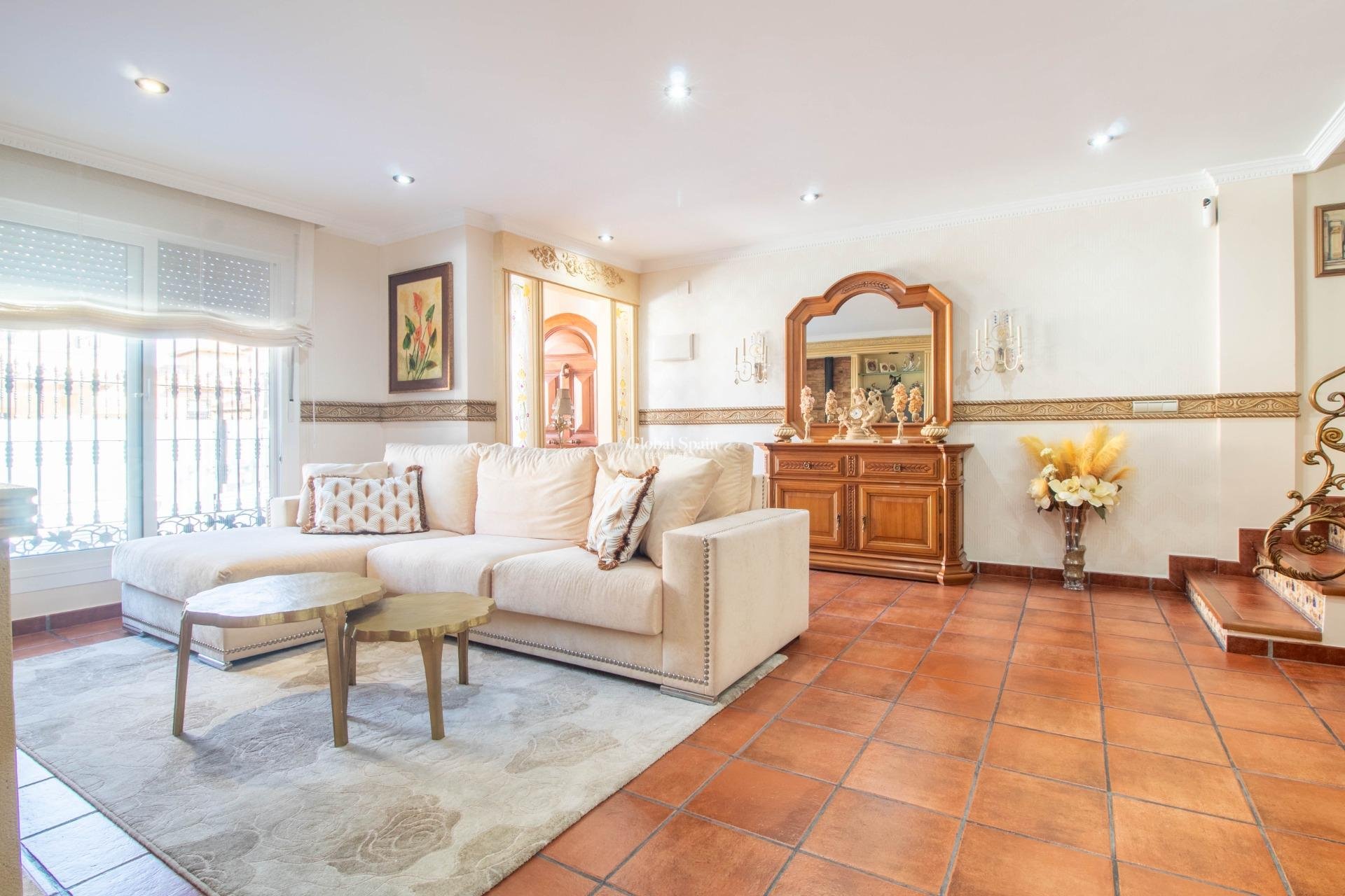 Venta - Casa -
ORIHUELA COSTA - La Zenia