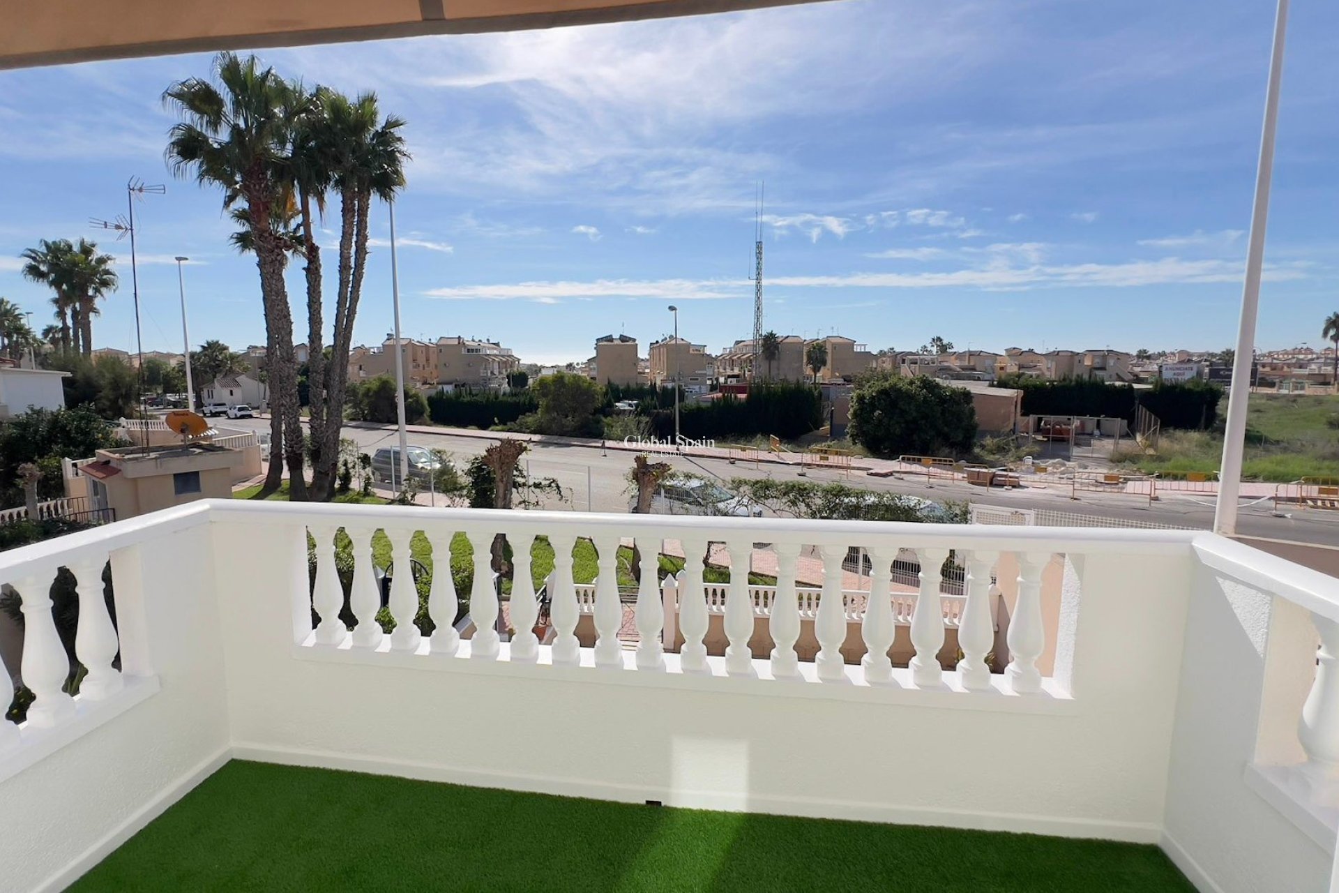 Venta - CASA -
ORIHUELA COSTA - La Zenia