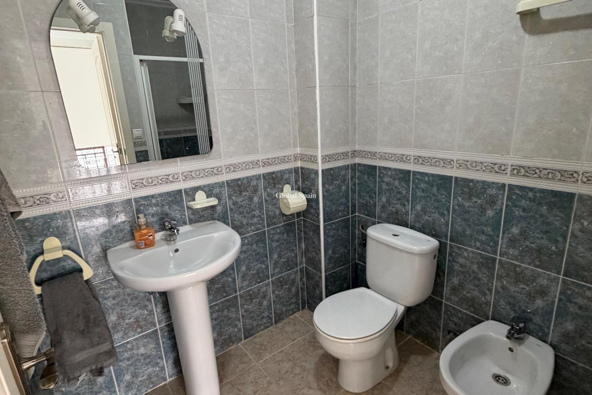 Venta - CASA -
ORIHUELA COSTA - La Zenia