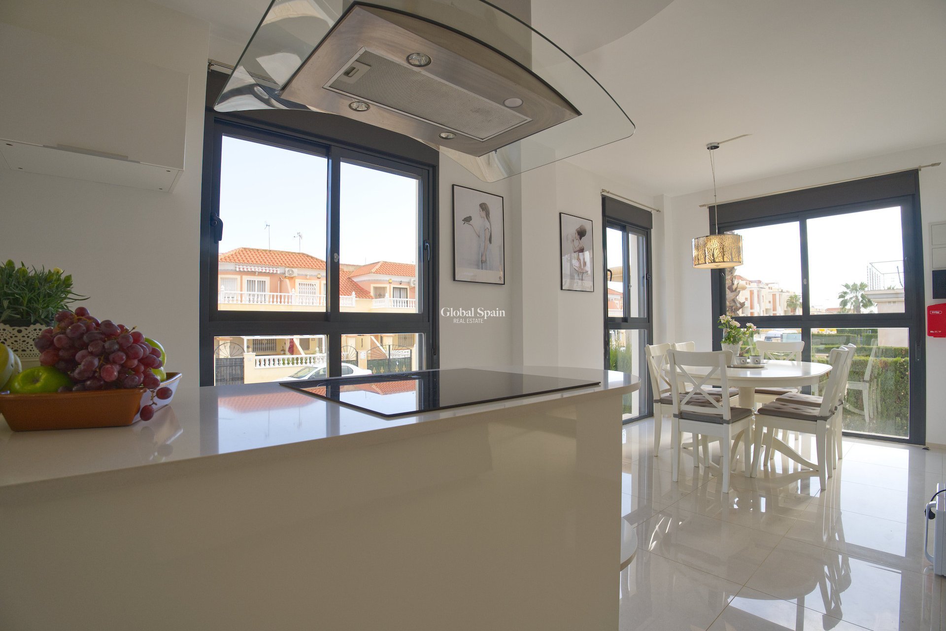 Venta - CASA -
ORIHUELA COSTA - La Zenia