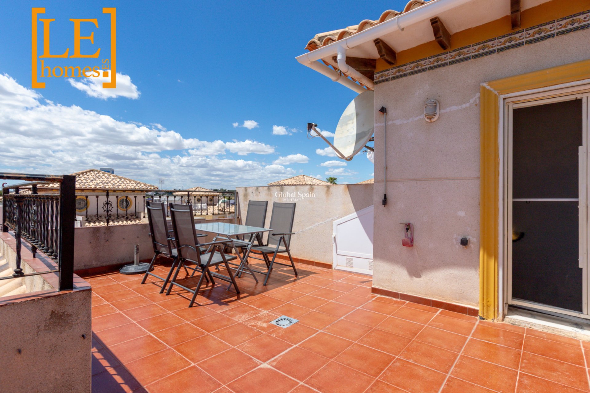 Venta - CASA -
ORIHUELA COSTA - La Zenia