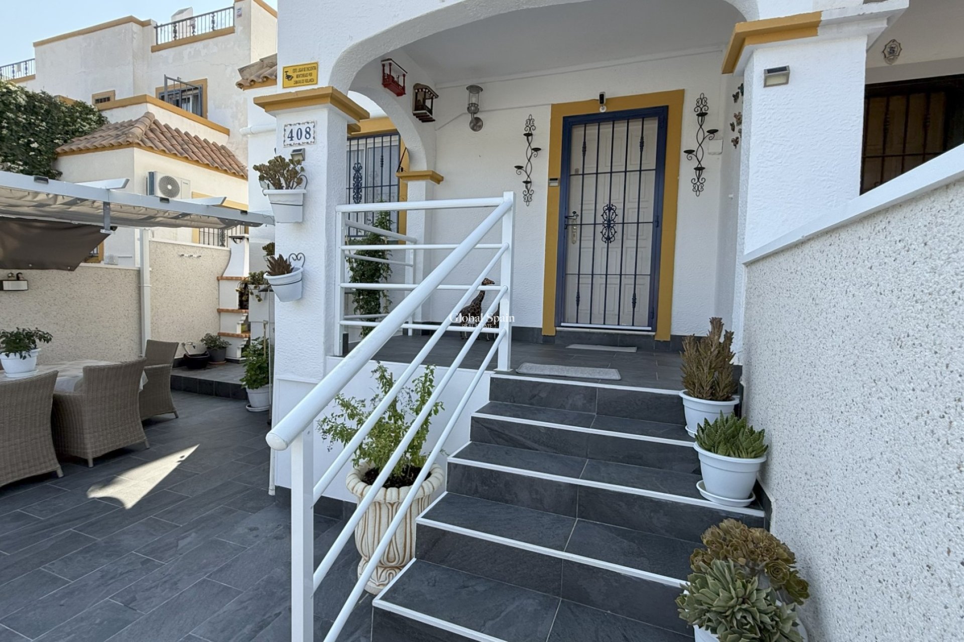 Venta - Casa -
ORIHUELA COSTA - La Zenia