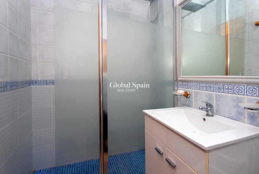 Venta - CASA -
ORIHUELA COSTA - Las Filipinas