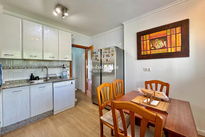 Venta - CASA -
ORIHUELA COSTA - Las Filipinas