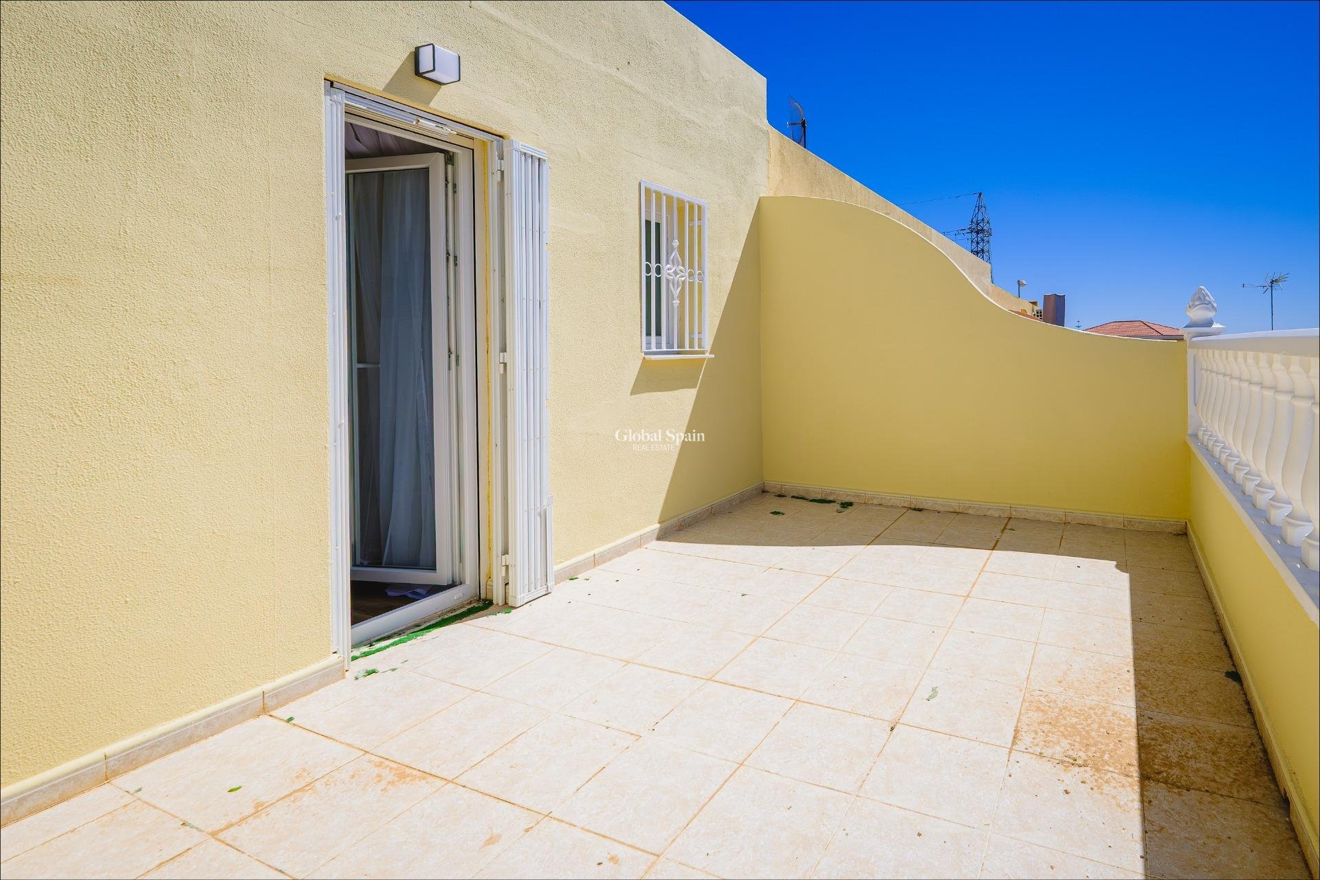 Venta - CASA -
ORIHUELA COSTA - Las Filipinas