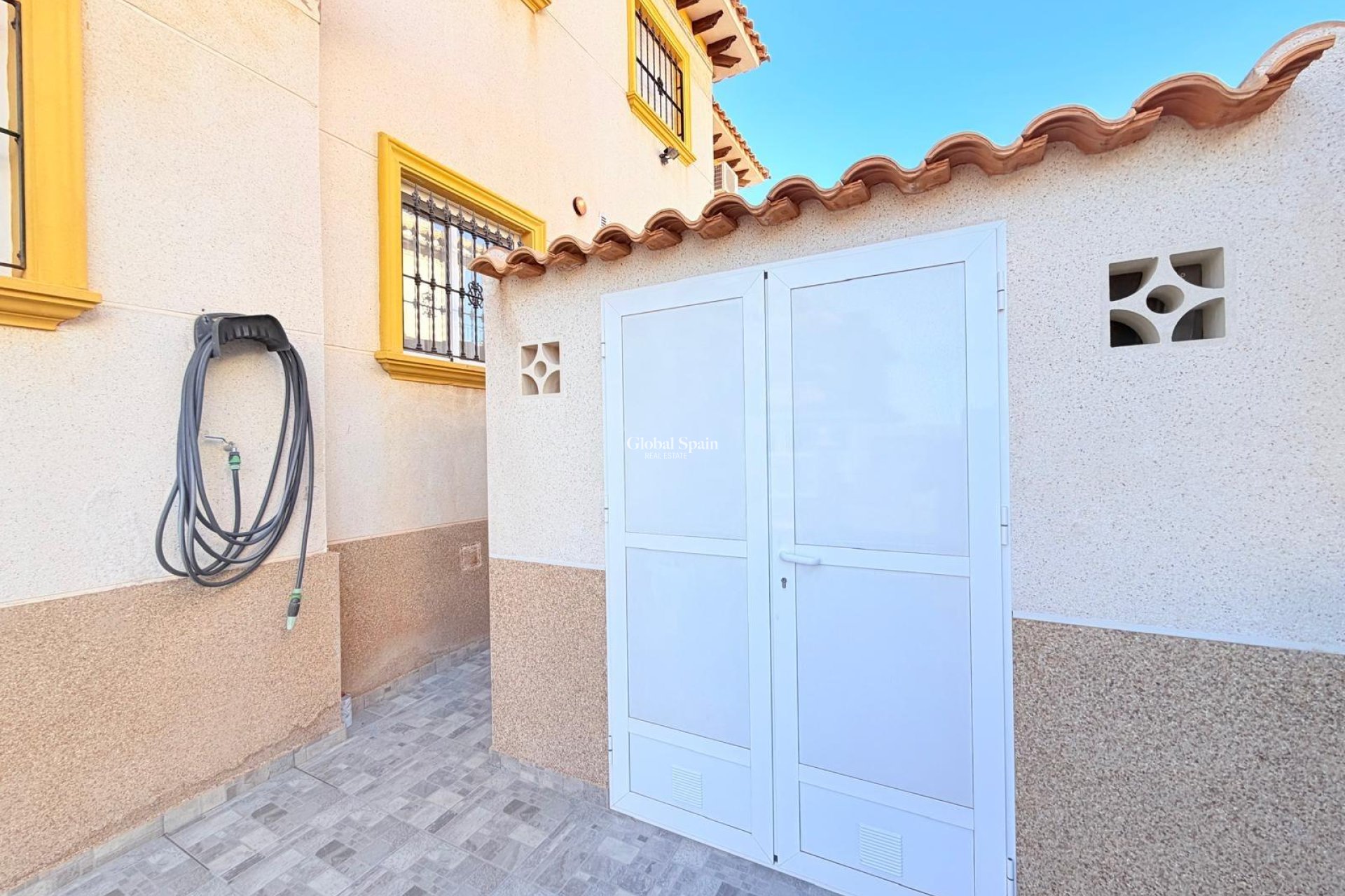 Venta - CASA -
ORIHUELA COSTA - Las Filipinas