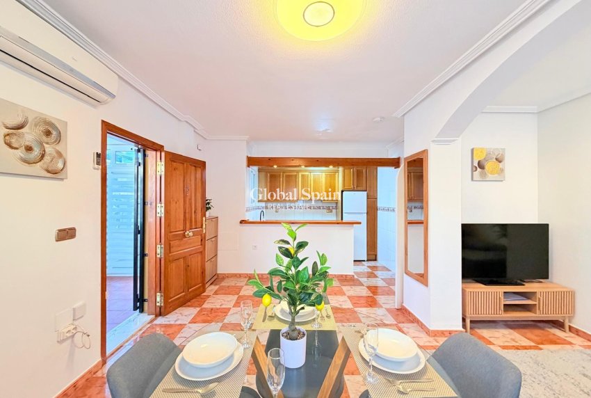 Venta - CASA -
ORIHUELA COSTA - Las Filipinas