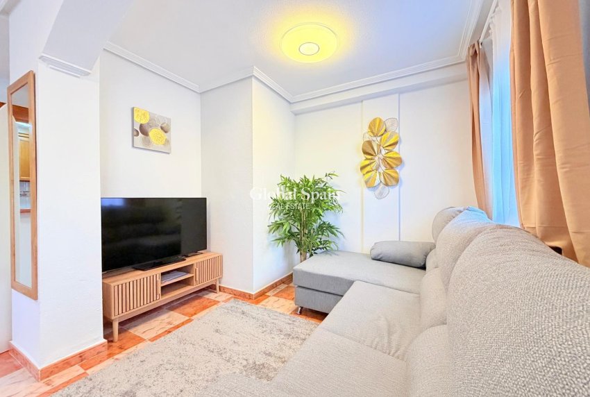Venta - CASA -
ORIHUELA COSTA - Las Filipinas
