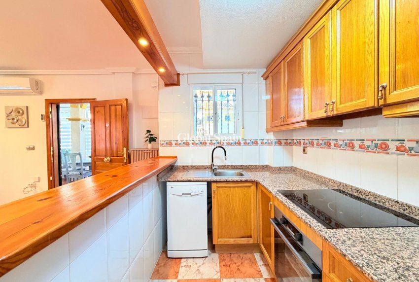 Venta - CASA -
ORIHUELA COSTA - Las Filipinas