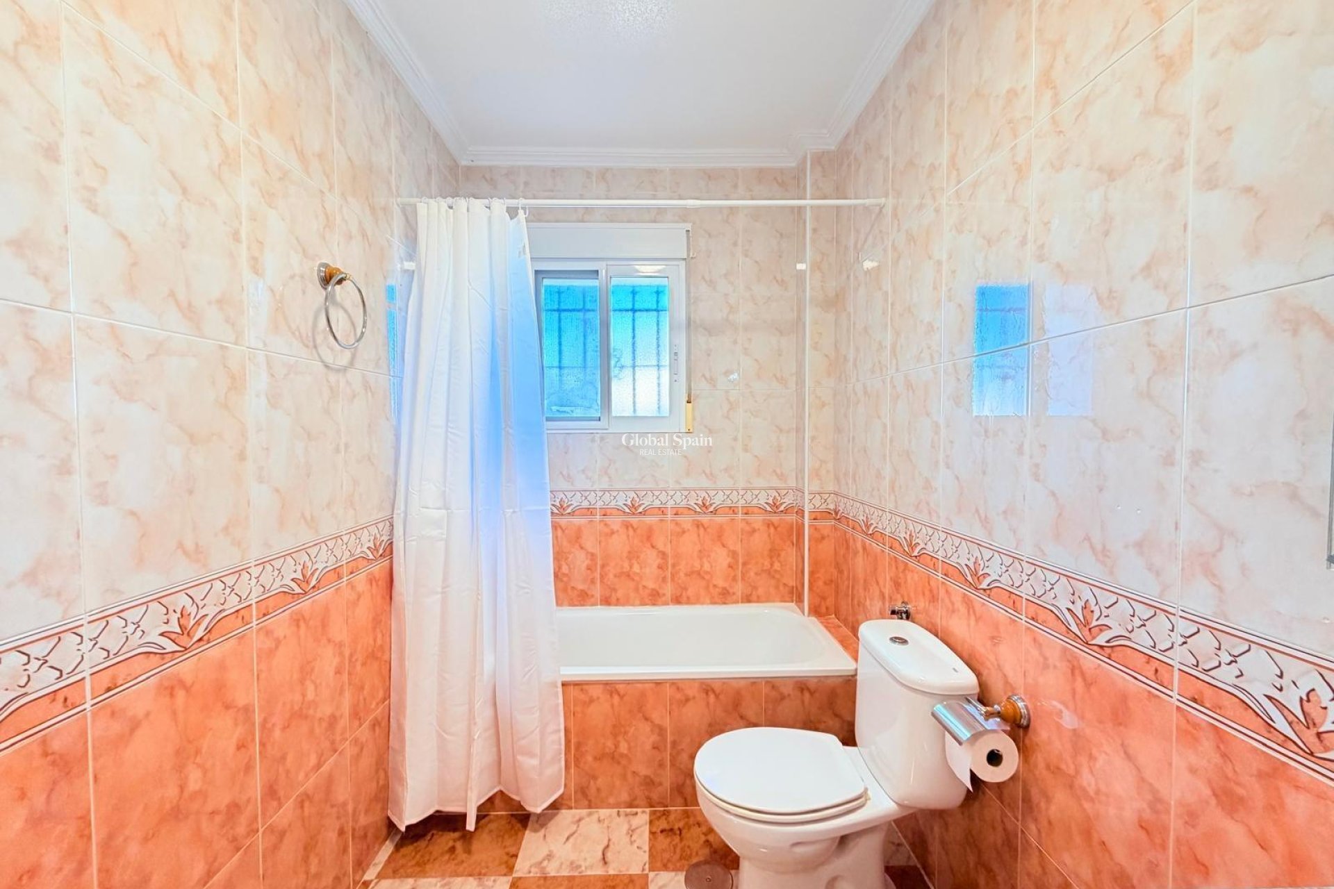 Venta - CASA -
ORIHUELA COSTA - Las Filipinas
