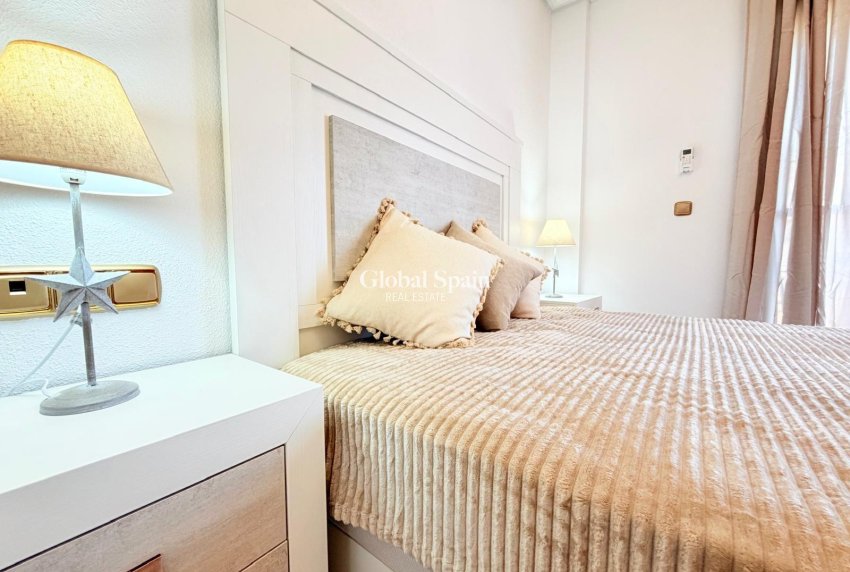 Venta - CASA -
ORIHUELA COSTA - Las Filipinas