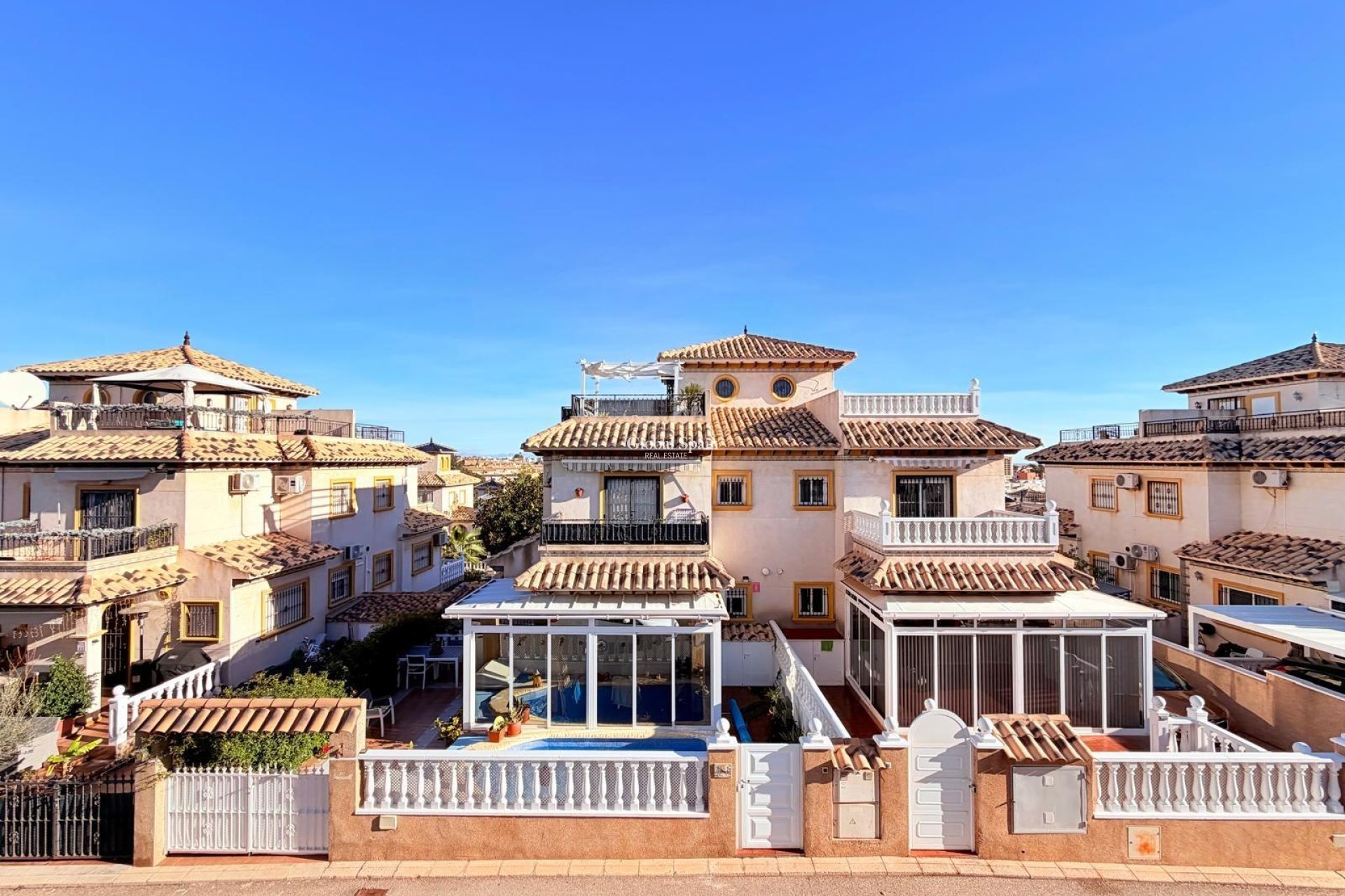 Venta - CASA -
ORIHUELA COSTA - Las Filipinas
