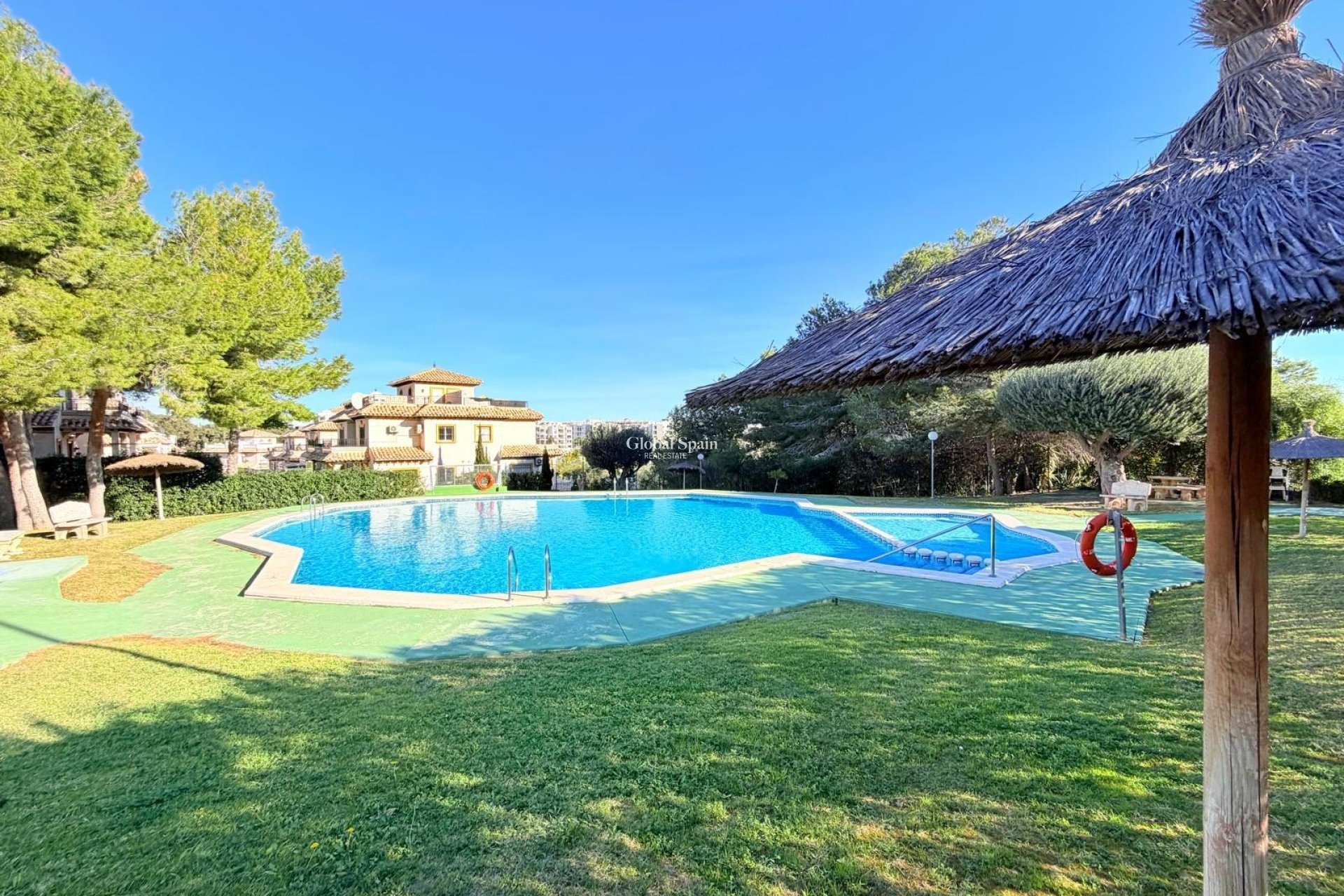 Venta - CASA -
ORIHUELA COSTA - Las Filipinas