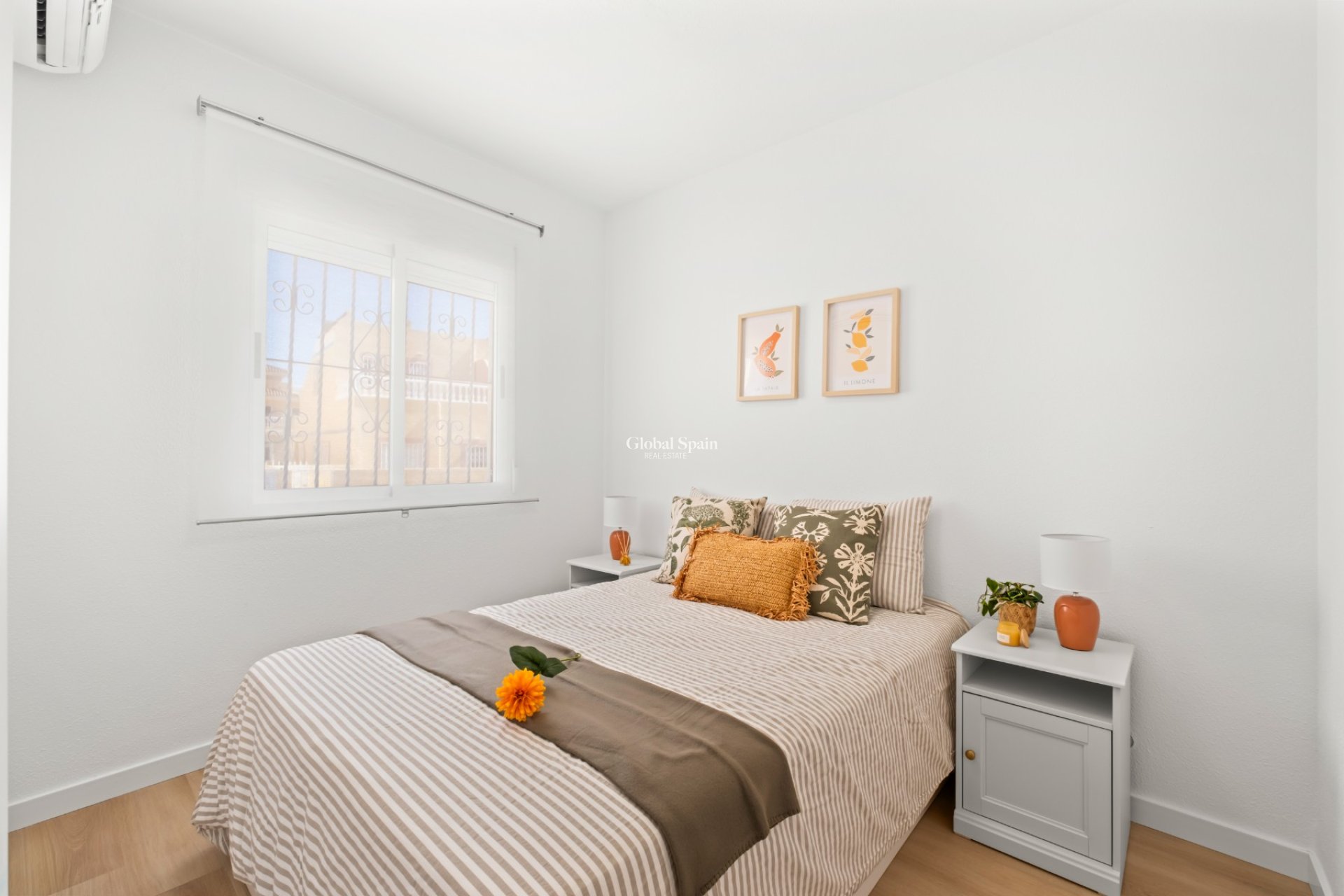 Venta - CASA -
ORIHUELA COSTA - Las Filipinas