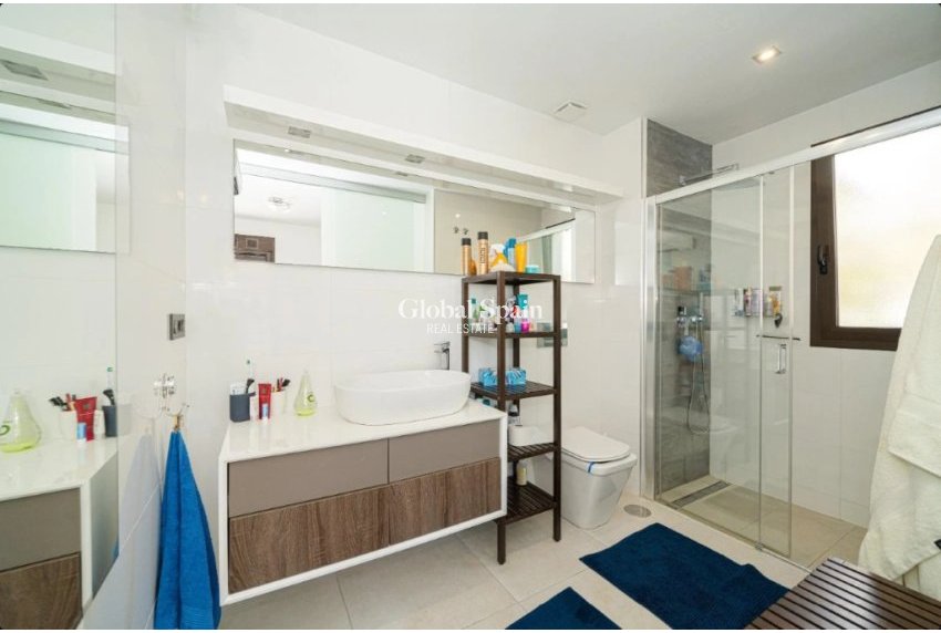 Venta - Casa -
ORIHUELA COSTA - Lomas de Cabo Roig