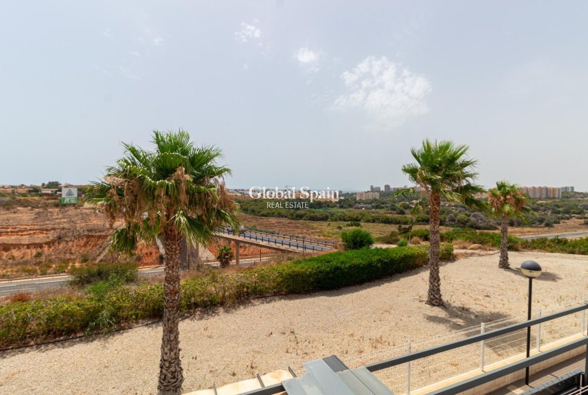Venta - CASA -
ORIHUELA COSTA - Lomas de Cabo Roig